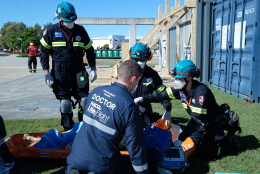 DART Volunteers - doctors at work